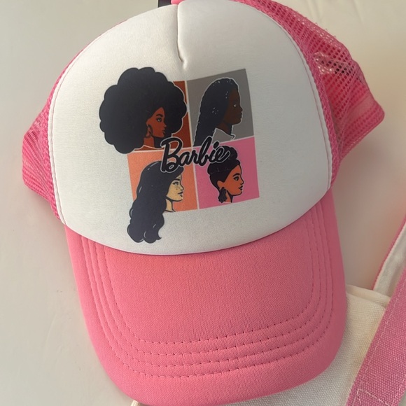 Women’s pink and white canvas tote and Barbie hat one size - Picture 5 of 10